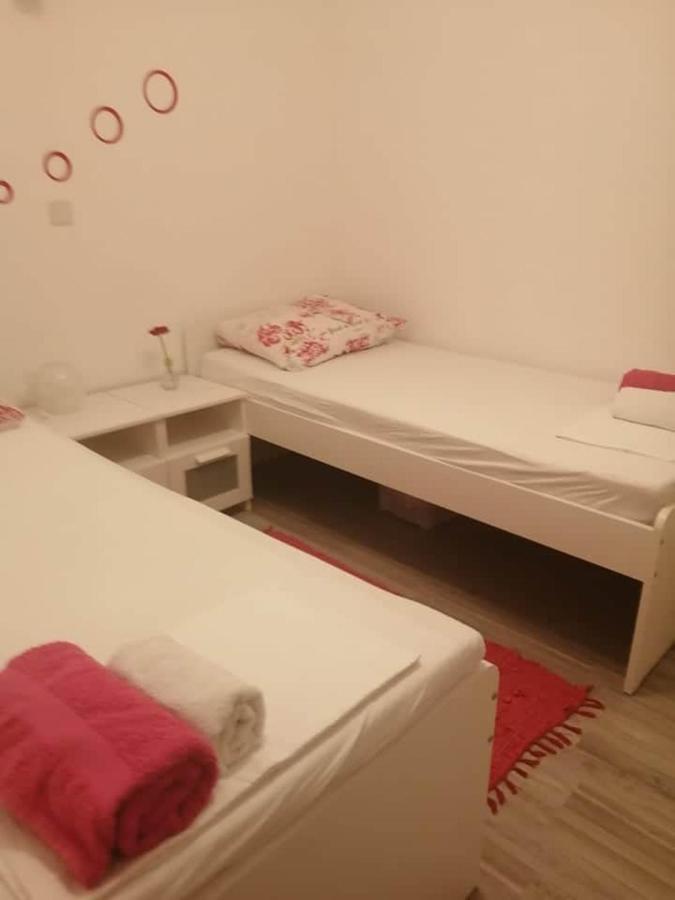 Apartman Dora Apartman Pag Town Kültér fotó